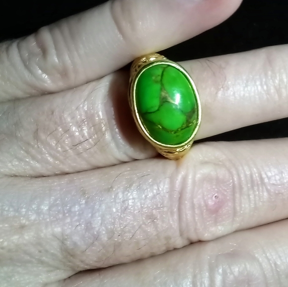 Karis Collection Mojave Green Turquoise 18K YG Plated Locket Ring - Picture 9 of 9